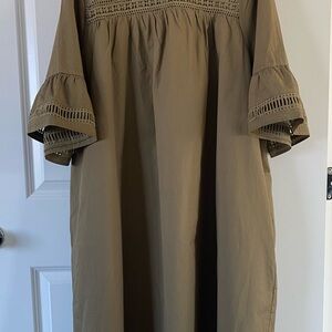 2x English Factory Olive Long Sleeve Dress
B1